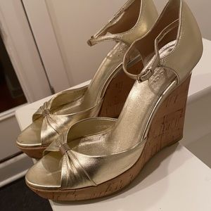 Gucci gold wedges size 8.5